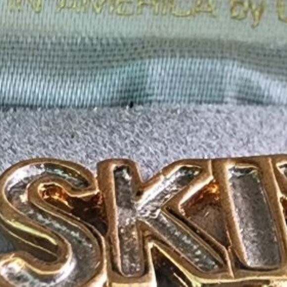 Vintage Diamond 18KT Gold Plated Ski Pin Made in America by Ultralite- Orig. Box - Picture 8 of 13